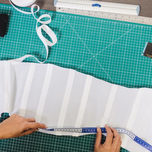 Confection d'une ceinture de grossesse.