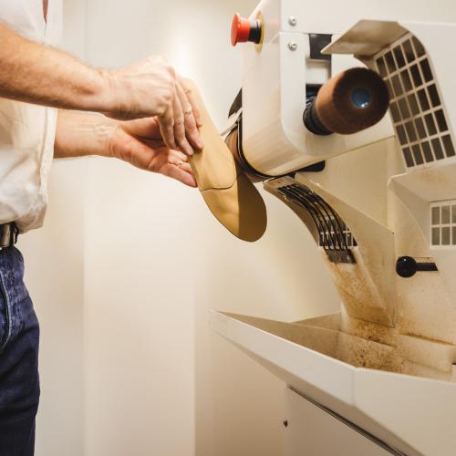 Façonnage de la semelle.